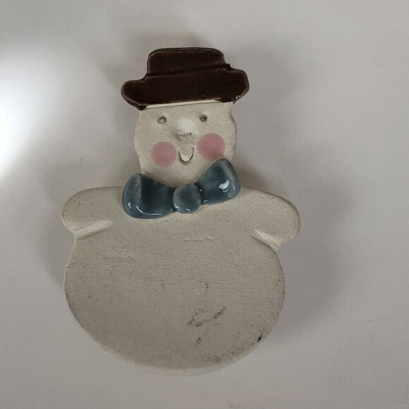 Christmas Snowman Bow tie Brooch Pin‎ Vtg - Picture 2 of 3